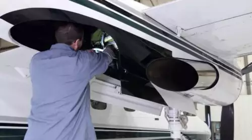 COMMANDER TIPS: How to Check Hydraulic Fluid - Ontic News